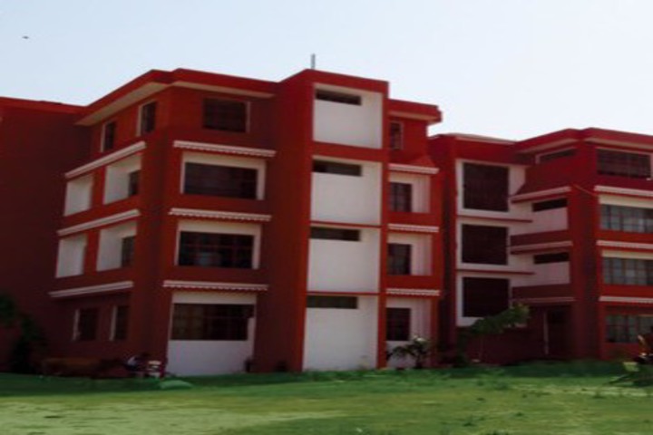 https://cache.careers360.mobi/media/colleges/social-media/media-gallery/15752/2018/11/22/Campus View of Mangla Devi Smarak Group of College Allahabad_Campus-View.jpg